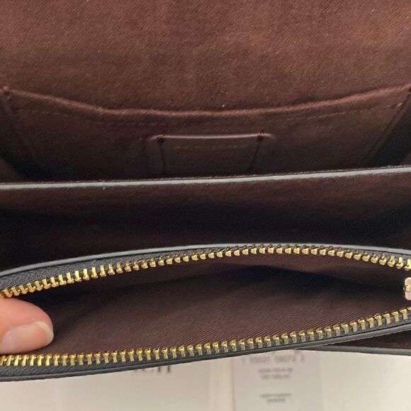 Coach Women's Convertible Purse Crossbody In Black Size S NWT Chain Not Included - Picture 9 of 12